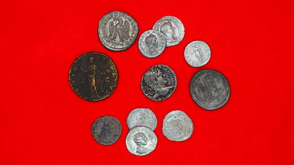 Monedas antiguas. Antigua Roma. Denarios sestercios dracmas tetradracmas. Prehistórico. Monedas de...
