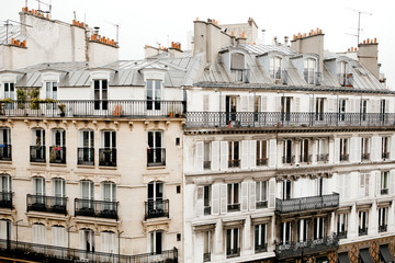 old buildings in paris - 341764498