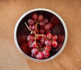 red grapes in a bowl