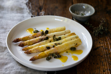 Roasted white aspatagus with capers and mustard dressing