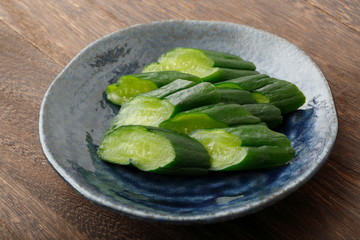 きゅうり　辛し漬け