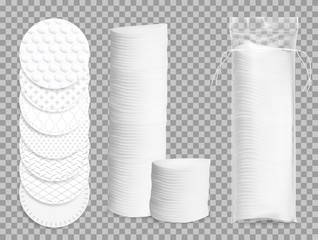 Realistic cotton pads 3d vector isolated mockup. Makeup soft discs in plastic package, face hygiene and nursing. White round cotton pads top view and side view piles, sanitary swabs or napkins in pack © Buch&Bee