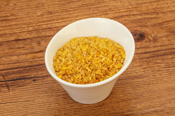 Vegetarian cuisine - dry bulgur for cooking