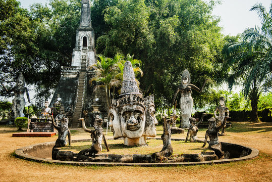Statues at Xieng Khuan, Buddha Park, Vientiane, Laos, Indochina, Southeast Asia, Asia