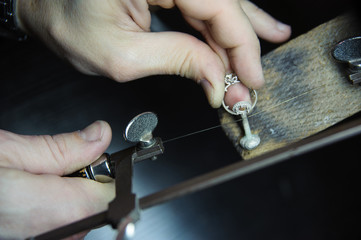 Master jeweler makes the ring. Casting, polishing and end result.