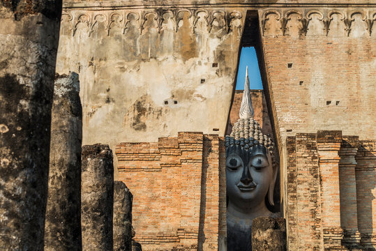 Wat Si Chum, Sukhothai historical park, Sukhothai, Thailand