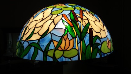lampa witraż kolor dekoracja sztuka