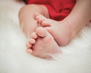 newborn baby foot