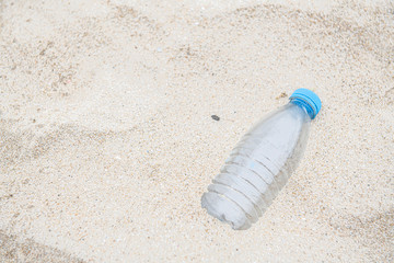 Fototapeta na wymiar the bottle on the beach