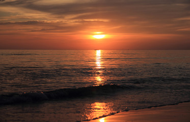 Obraz premium Sea or beach on twilight sky and on the sunset for background.