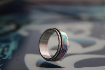 anillo religioso
