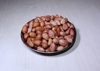 protein nutrition peanuts
