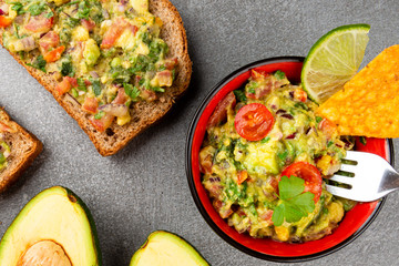 Homemade guacamole with wholemeal bread. Healthy food.