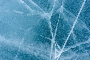 Foto op Aluminium Prachtig ijs van het Baikalmeer met abstracte scheuren © kuzenkova
