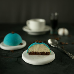 Mousse Mini Cake Velvet Cover