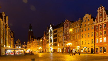 Fototapeta na wymiar Night view of Wroclaw Market Square