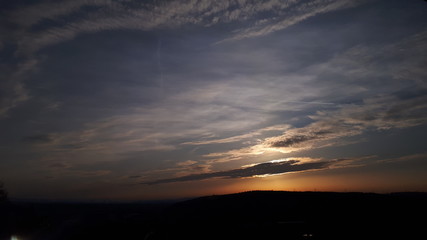 Abenstimmung über dem Land