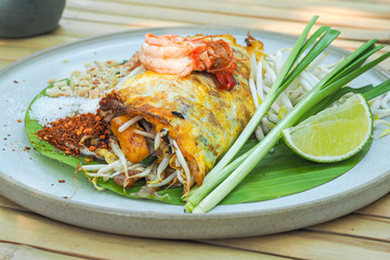 Thai food style is fried Noodles 