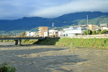台風一過の天竜川(長野県伊那市)