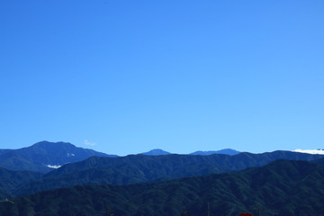 Obraz premium 中央自動車道 駒ヶ岳サービスエリアからの風景