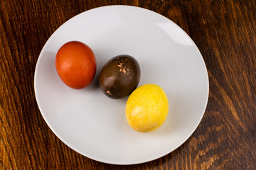 colored easter eggs with natural dyes