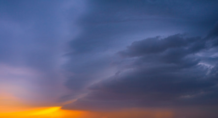 Obraz premium dramatic sky with beautiful clouds