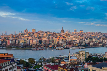 Fototapeta na wymiar Panoramic View of Istanbul city, Turkey