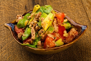 Tuna and avocado salad