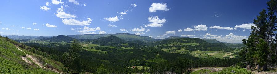 Fototapeta na wymiar Wide panorama view of a spanish valley