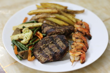 Beef Steak With prawn and vegetable