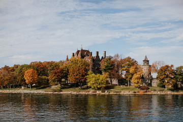 Fototapeta na wymiar Chateau de boldt située dans l'archipel des mille-îles en Ontario
