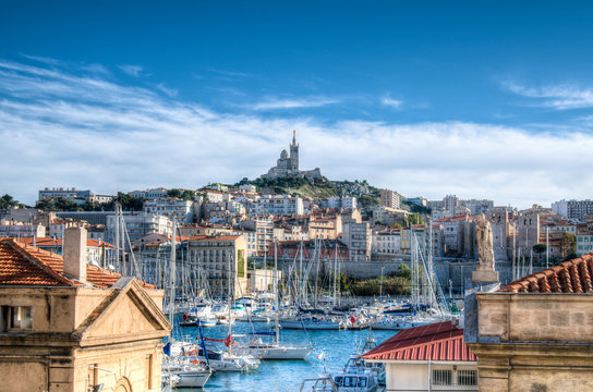 Vieux port et Basilique Notre-Dame-de-la-Garde