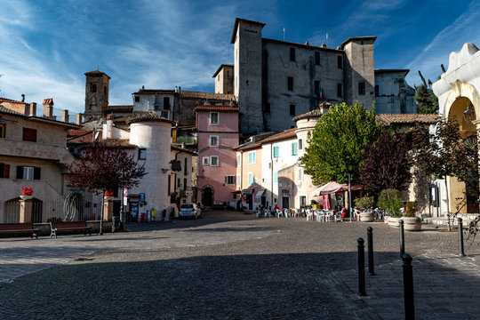 Scorcio del borgo di Sambuci