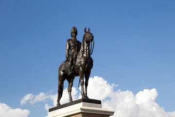 Fototapeta na wymiar statue of king Rama 5