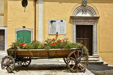 A farmer's cart becomes the symbolic monument of a village in the province of Benevento, Italy