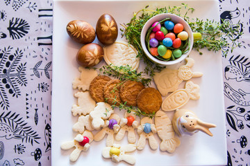 Fototapeta na wymiar traditional Romanian orthodox Easter table 