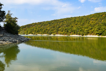 Obraz premium Lake Sukko, Krasnodar territory, Russia. A fantastically beautiful lake in the mountains.