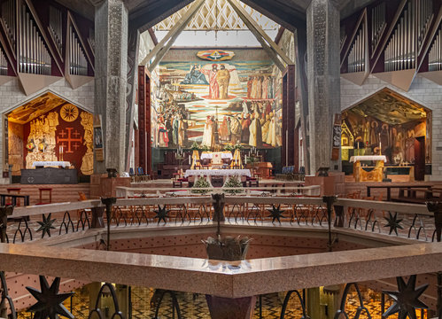 Nazareth, Basilica of the Annunciation, interior