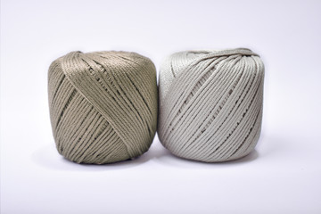Ovillos de lana e hilo