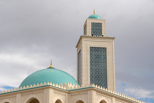 Minaret and dome of the Oran mosque, Islamic Architecture, Ramadan.