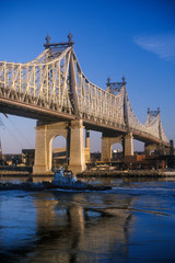 Fototapeta na wymiar The Queensboro (59th Street) Bridge to Queens