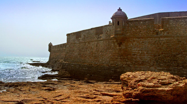castillo en cadis espa&ntilde;a