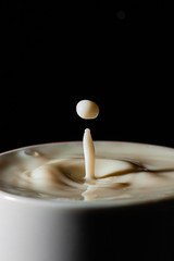 gota de leche en clave baja 