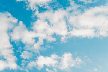 Obraz premium blue sky with clouds background