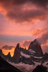 Papier Peint photo Alpamayo Mont Fitz Roy en Patagonie Argentine
