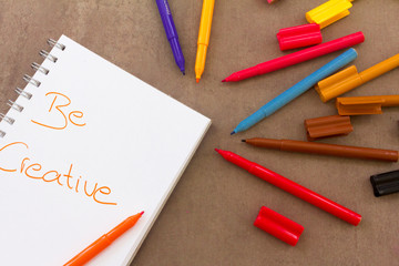 Colorful marker pen set with notebook