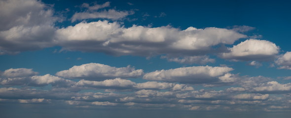 Obraz premium Spring Skyline Ultrawide Panorama