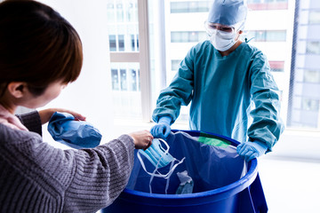 ウイルス感染予防用品のゴミ回収