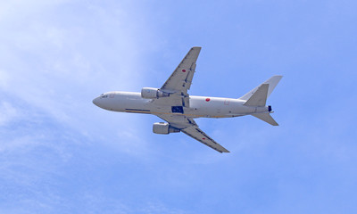 空中給油機　ジェット輸送機　KC-767  自衛隊輸送機　航空自衛隊機　ジェット機　大型ジェット機　航空機