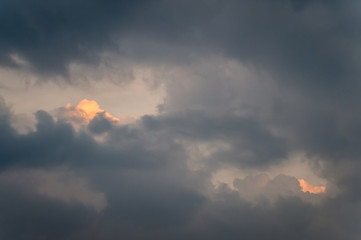 Fototapeta na wymiar sunlight effect and cloudy sky